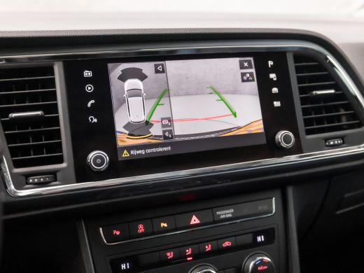 Seat Ateca 1.0 EcoTSI Sport (APPLE CARPLAY, GROOT NAVI, CAMERA, CLIMATE, DAB+, SPORTSTOELEN, LED KOPLAMPEN, ... ActivLease financial lease