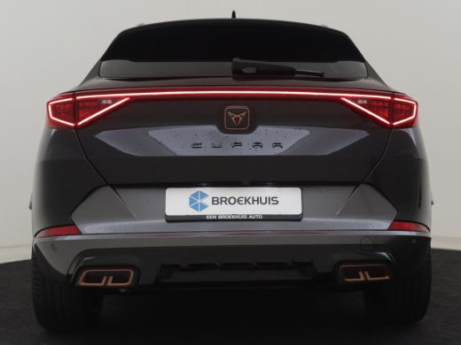 Seat Formentor 1.4 e-Hybrid VZ Performance 245pk | Keyless | Park assist | Adaptief cruise control | Navigatie |... ActivLease financial lease