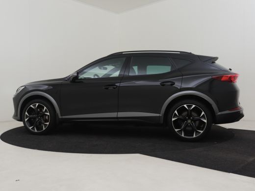 Seat Formentor 1.4 e-Hybrid VZ Performance 245pk | Keyless | Park assist | Adaptief cruise control | Navigatie |... ActivLease financial lease