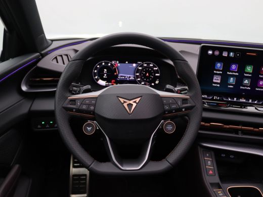 Seat Terramar 1.5 TSI e-Hybrid VZ Performance 272PK DSG matrix led, trekhaak, Sennheiser audio, 360gr. camera, ... ActivLease financial lease