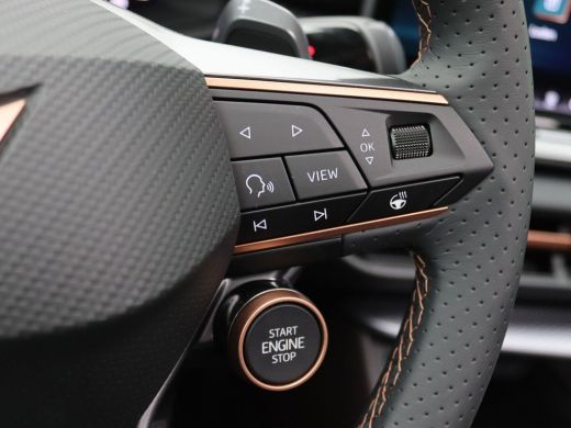 Seat Terramar 1.5 TSI e-Hybrid VZ Performance 272PK DSG matrix led, trekhaak, Sennheiser audio, 360gr. camera, ... ActivLease financial lease