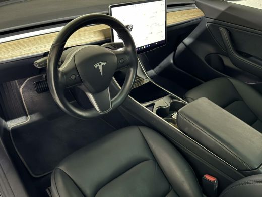 Tesla Model 3 Standard Plus 60 kWh Autopilot Pano NAP ActivLease financial lease
