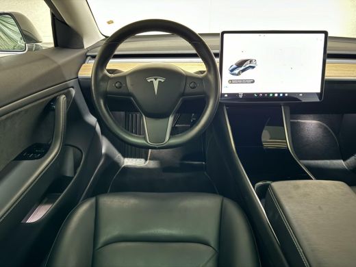 Tesla Model 3 Standard Plus 60 kWh Autopilot Pano NAP ActivLease financial lease