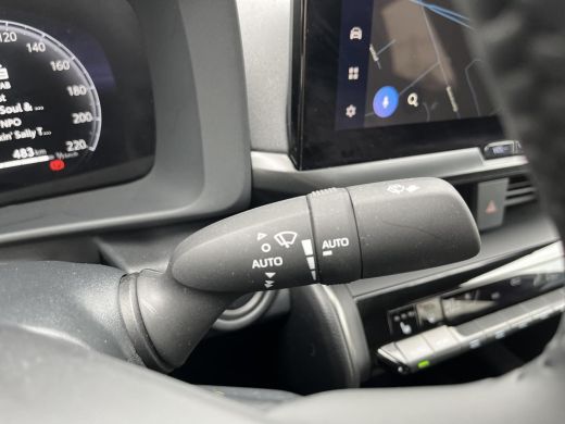 Toyota C-HR 1.8 Hybrid 140 Dynamic | Navigatie | Apple CarPlay/Android auto | Achteruitrijcamera | Stoel en s... ActivLease financial lease