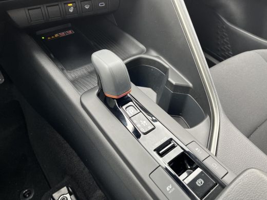 Toyota C-HR 1.8 Hybrid 140 Dynamic | Navigatie | Apple CarPlay/Android auto | Achteruitrijcamera | Stoel en s... ActivLease financial lease