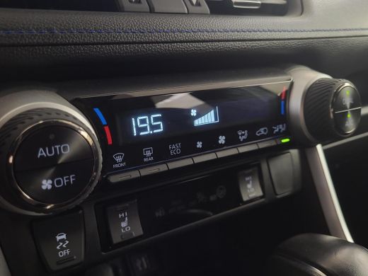 Toyota RAV4 2.5 Hybrid AWD Bi-Tone | Apple CarPlay | Navigatie | Adaptive Cruise | Rijklaarprijs incl. garant... ActivLease financial lease