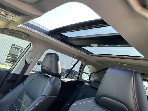Toyota RAV4 2.5 Hybrid AWD Executive Premium ActivLease financial lease