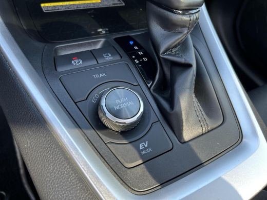 Toyota RAV4 2.5 Hybrid AWD Executive Premium ActivLease financial lease