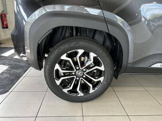 Toyota Yaris Cross 1.5 Hybrid 130 Dynamic Comfort Pack ActivLease financial lease