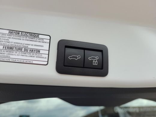 Toyota Yaris Cross 1.5 Hybrid Executive | Panorama dak | Apple CarPlay | Elektr. klep | Rijklaarprijs incl. garantie | ActivLease financial lease