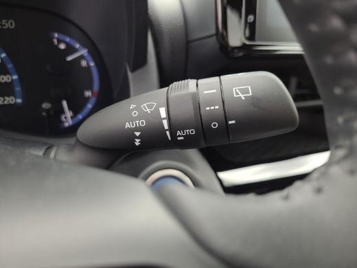 Toyota Yaris Cross 1.5 Hybrid Executive | Panorama dak | Apple CarPlay | Elektr. klep | Rijklaarprijs incl. garantie | ActivLease financial lease