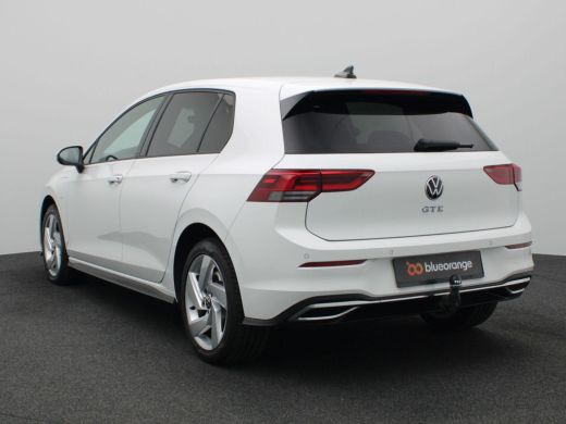 Volkswagen Golf 1.4 eHybrid GTE Full led, trekhaak, adaptive cruise met travel assist, keyless, led mistlampen, s... ActivLease financial lease
