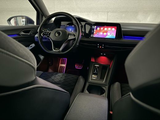 Volkswagen Golf 1.5 eTSI 3x R-Line Virtual CarPlay Sfeerver. ActivLease financial lease