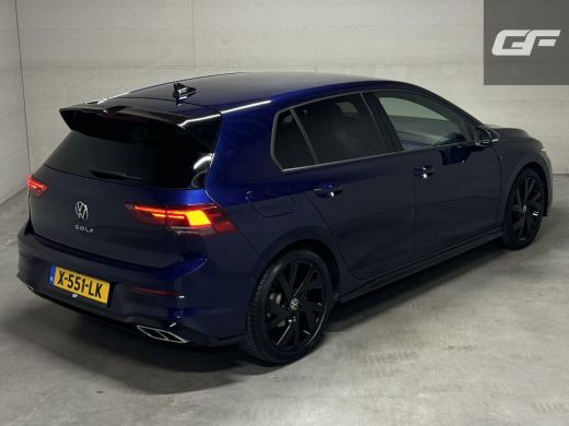 Volkswagen Golf 1.5 eTSI 3x R-Line Virtual CarPlay Sfeerver. ActivLease financial lease