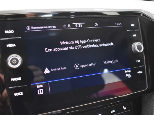 Volkswagen Passat Variant 1.4 TSI PHEV GTE Business 218pk | Head up display | Navigatie | Camera achter | Adaptief ... ActivLease financial lease