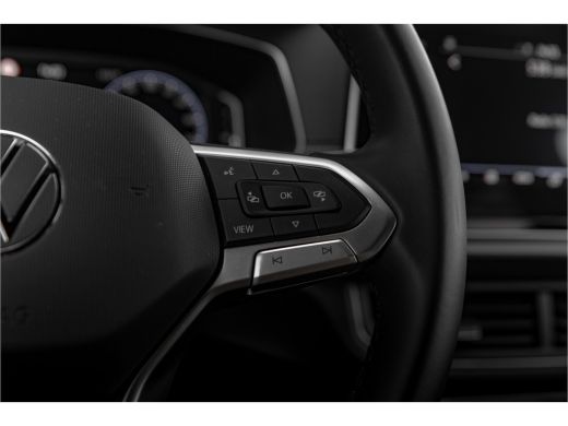 Volkswagen T-Cross 1.0 TSI R-Line 116pk DSG | Carplay | Stoelverwarming | Camera ActivLease financial lease