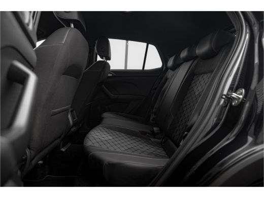 Volkswagen T-Cross 1.0 TSI R-Line 116pk DSG | Carplay | Stoelverwarming | Camera ActivLease financial lease