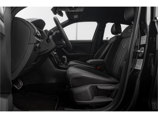 Volkswagen T-Cross 1.0 TSI R-Line 116pk DSG | Carplay | Stoelverwarming | Camera ActivLease financial lease