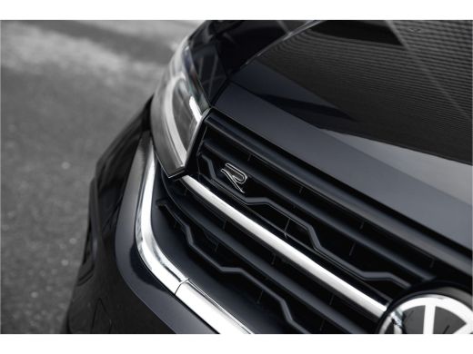 Volkswagen T-Cross 1.0 TSI R-Line 116pk DSG | Carplay | Stoelverwarming | Camera ActivLease financial lease