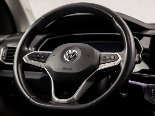 Volkswagen T-Cross 1.0 TSI Sport (VIRTUAL COCKPIT, APPLE CARPLAY, GROOT NAVI, STOELVERWARMING, CLIMATE, SPORTSTOELEN... ActivLease financial lease