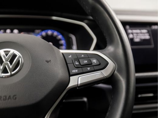 Volkswagen T-Cross 1.0 TSI Sport (VIRTUAL COCKPIT, APPLE CARPLAY, GROOT NAVI, STOELVERWARMING, CLIMATE, SPORTSTOELEN... ActivLease financial lease