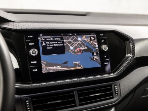 Volkswagen T-Cross 1.0 TSI Sport (VIRTUAL COCKPIT, APPLE CARPLAY, GROOT NAVI, STOELVERWARMING, CLIMATE, SPORTSTOELEN... ActivLease financial lease