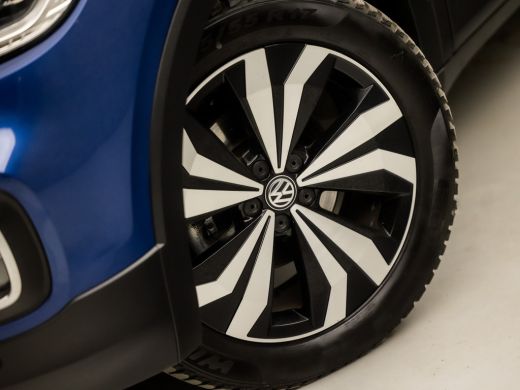 Volkswagen T-Cross 1.0 TSI Sport (VIRTUAL COCKPIT, APPLE CARPLAY, GROOT NAVI, STOELVERWARMING, CLIMATE, SPORTSTOELEN... ActivLease financial lease