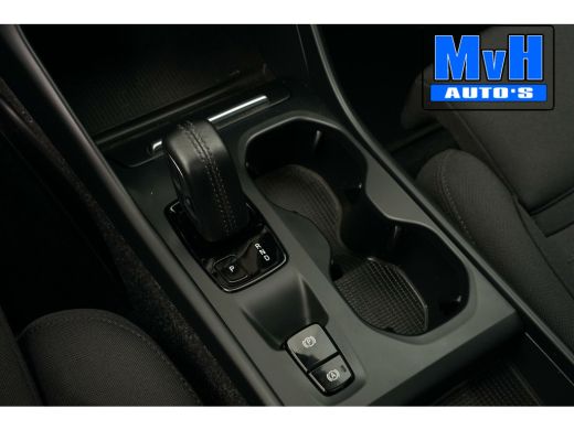 Volvo  XC40 1.5 T4 Recharge R-Design|PANO|H/K AUDIO|TREKH|NAP ActivLease financial lease