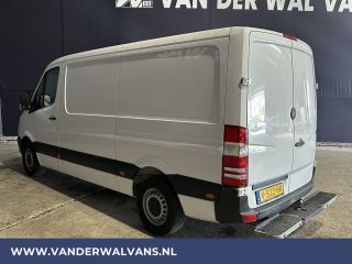 Mercedes Sprinter 316 CDI 164pk L2H1 Euro6 Airco | 2800kg trekhaak | Navigatie | Cruisecontrol Parkeersensoren