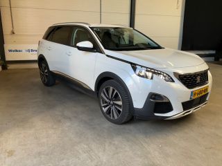 Peugeot 5008 1.2 PureTech Blue Lease Premium | 2 stoelen op derde rij | Apple Carplay/Android Auto|telefoonint...