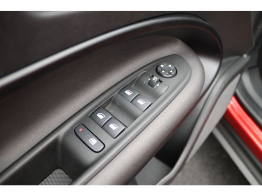 Alfa Romeo Junior Elettrica Speciale 54 kWh | Achteruitrijcamera | Airco (automatisch) | Apple Carplay/Android Auto... ActivLease financial lease