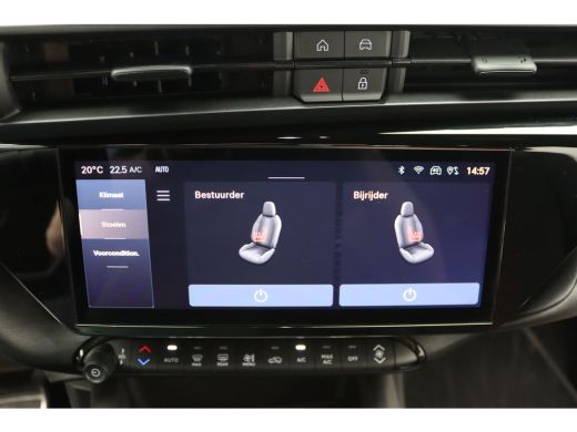 Alfa Romeo Junior Elettrica Speciale 54 kWh | Achteruitrijcamera | Airco (automatisch) | Apple Carplay/Android Auto... ActivLease financial lease