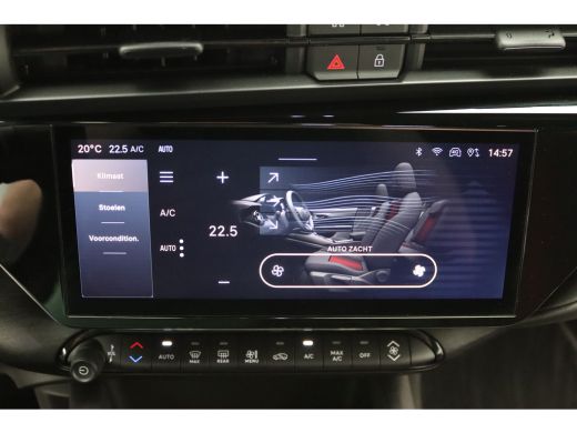 Alfa Romeo Junior Elettrica Speciale 54 kWh | Achteruitrijcamera | Airco (automatisch) | Apple Carplay/Android Auto... ActivLease financial lease