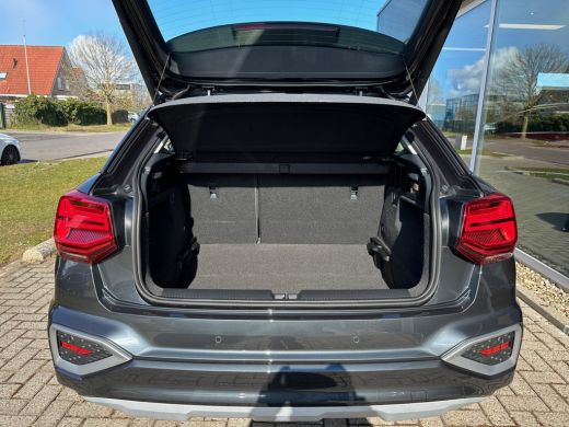 Audi Q2 35 TFSI Advanced edition App connect | Virtueel ActivLease financial lease