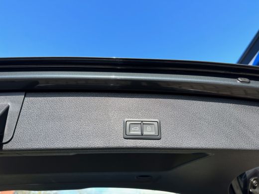 Audi Q2 35 TFSI Sport App connect | Virtueel ActivLease financial lease