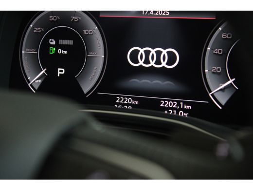 Audi Q8 Audi 60 TFSI e quattro Pro Line S Competition 490-PK | Achteruitrijcamera | Cruise control adapti... ActivLease financial lease