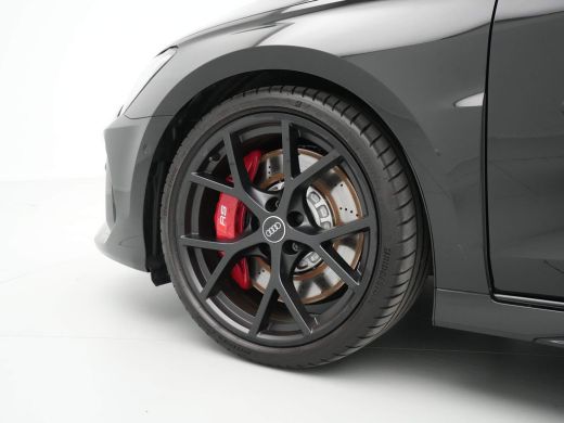 Audi RS3 Limousine 2.5 TFSI RS 3 Quattro Panorama B&O HuD Sportuitlaat 72 ActivLease financial lease