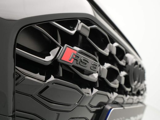 Audi RS3 Limousine 2.5 TFSI RS 3 Quattro Panorama B&O HuD Sportuitlaat 72 ActivLease financial lease