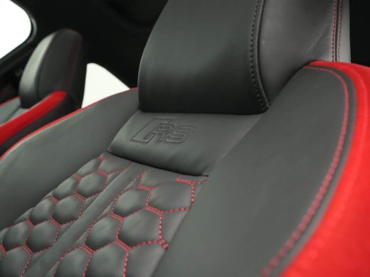 Audi RS3 Limousine 2.5 TFSI RS 3 Quattro Panorama B&O HuD Sportuitlaat 72 ActivLease financial lease