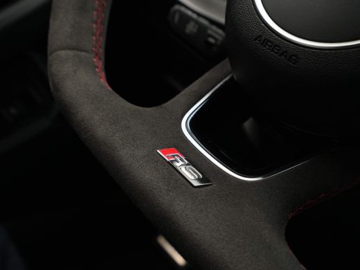 Audi RS3 Limousine 2.5 TFSI RS 3 Quattro Panorama B&O HuD Sportuitlaat 72 ActivLease financial lease
