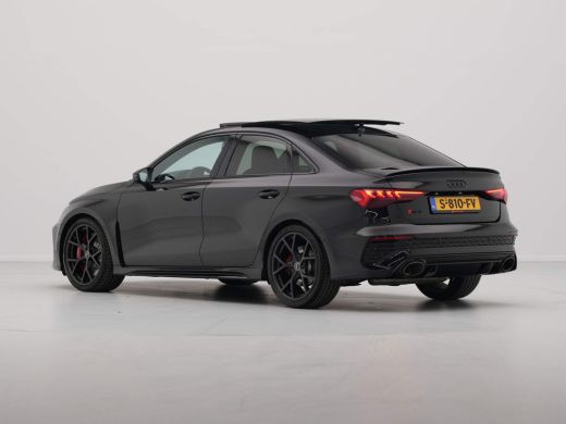 Audi RS3 Limousine 2.5 TFSI RS 3 Quattro Panorama B&O HuD Sportuitlaat 72 ActivLease financial lease