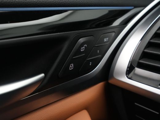 BMW iX3 High Executive 80 kWh 285pk Panorama Navigatie Trekhaak Stoelverwarming 115 ActivLease financial lease