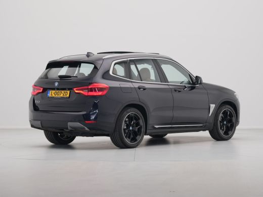BMW iX3 High Executive 80 kWh 285pk Panorama Navigatie Trekhaak Stoelverwarming 115 ActivLease financial lease
