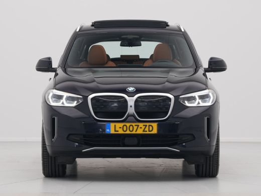 BMW iX3 High Executive 80 kWh 285pk Panorama Navigatie Trekhaak Stoelverwarming 115 ActivLease financial lease