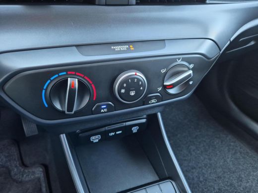 Hyundai i20 1.0 T-GDI Comfort Smart | Lichtmetalen velgen | Navigatie systeem | Airconditioning | Achteruitri... ActivLease financial lease