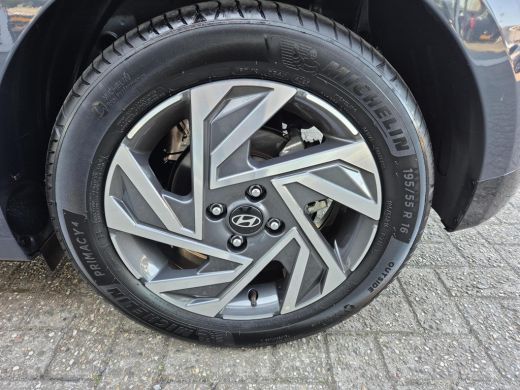 Hyundai i20 1.0 T-GDI Comfort Smart | Lichtmetalen velgen | Navigatie systeem | Airconditioning | Achteruitri... ActivLease financial lease