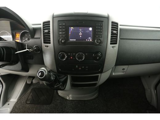 Mercedes Sprinter 2.2 CDI L3H2 Airco Cruisecontrol Navigatie PDC 3 Persoons Elektrpakket ActivLease financial lease