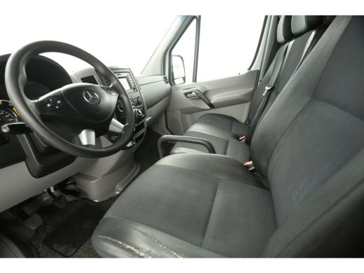 Mercedes Sprinter 2.2 CDI L3H2 Airco Cruisecontrol Navigatie PDC 3 Persoons Elektrpakket ActivLease financial lease
