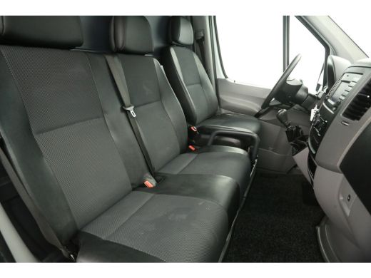 Mercedes Sprinter 2.2 CDI L3H2 Airco Cruisecontrol Navigatie PDC 3 Persoons Elektrpakket ActivLease financial lease