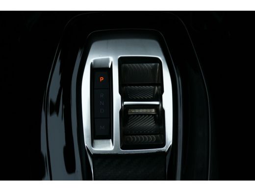Peugeot 208 HYBRID 100PK ALLURE AUTOMAAT / NAVI / CLIMA / PDC / 16"LMV / CAMERA / FULL-LED / WINTERPAKKET / B... ActivLease financial lease